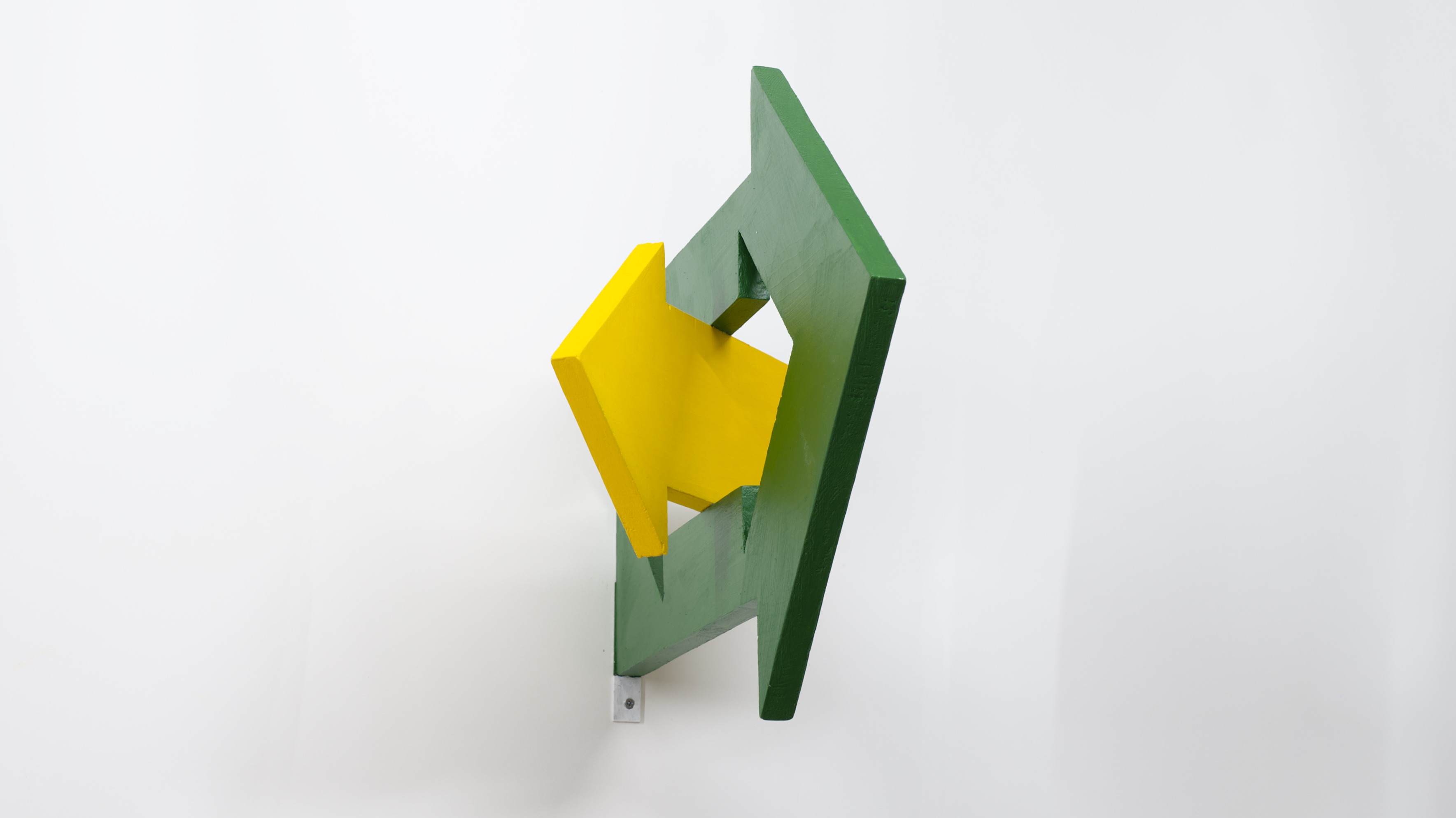 In between the winds